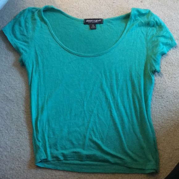 Crop top - Picture 1 of 1